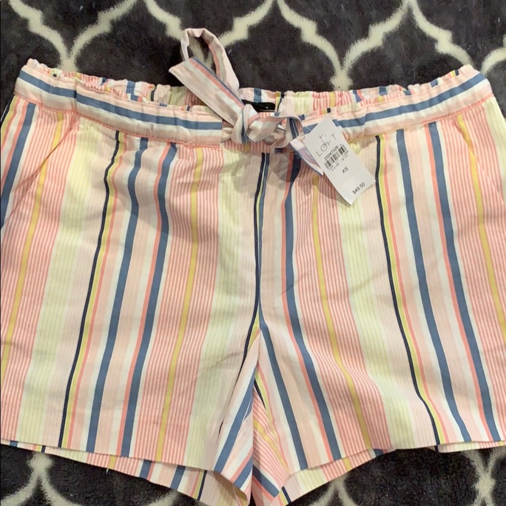LOFT Shorts